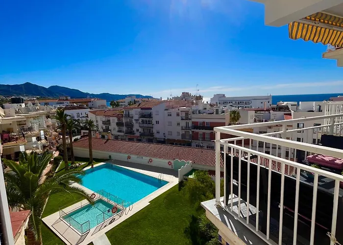 公寓 Wonderful Flat With Seaview In 内尔哈