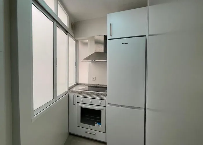 Wonderful Flat With Seaview In * 内尔哈