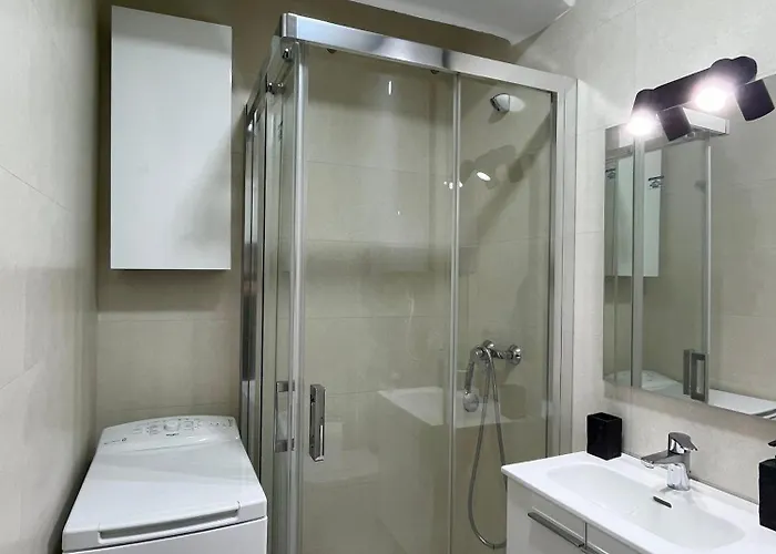 Wonderful Flat With Seaview In 公寓 内尔哈